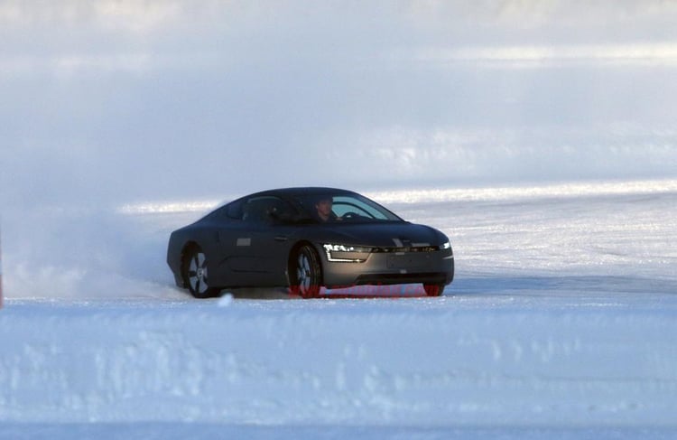 XL1 vue de trois-quarts