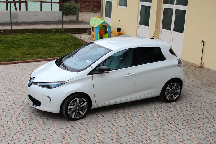 La Renault ZOE a ligne compacte et dynamique