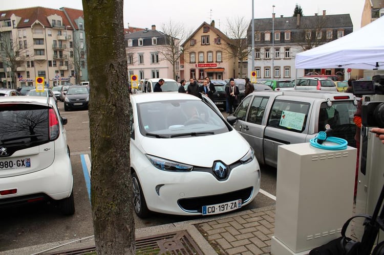 La recharge de la ZOE n'est possible que sur des prises de Type 3