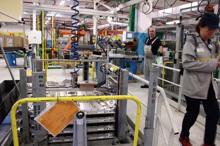 Autre vue de la chaîne de fabrication des batteries de la ZOE