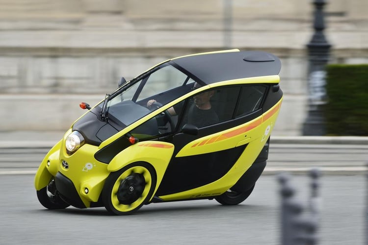 Le Toyota i-Road bénéficie de la technologie Active Lean gérant l'inclinaison dans les virages