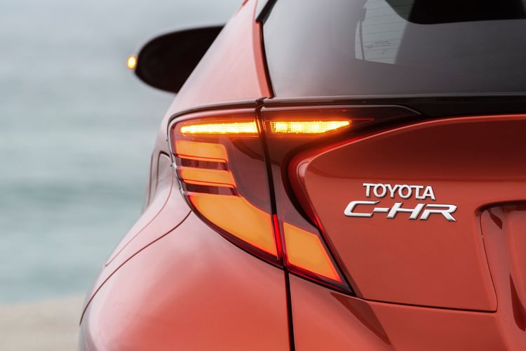 Les feux arrière sont dotés de la technologie LED