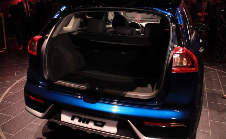 Le Kia Niro propose un coffre de 421 litres