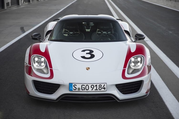 Porsche 918 Spyder Weissach Package : la supercar hybride rechargeable 100 % sport