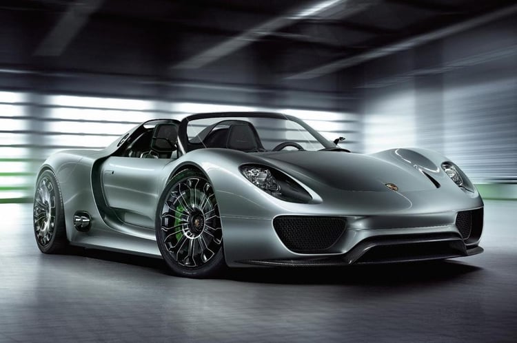 Porsche 918 Spyder : la supercar hybride rechargeable allemande