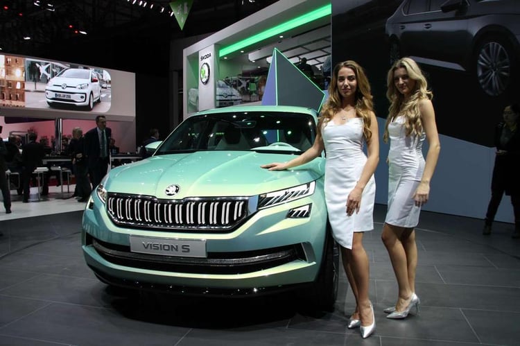 Skoda VisionS : le SUV hybride 6 places de Skoda