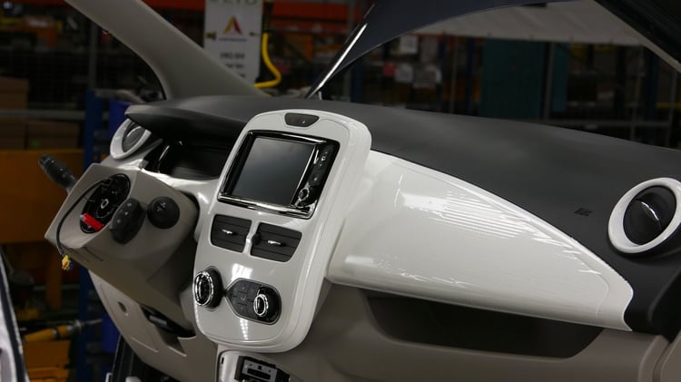 Le tableau de bord fraichement monté