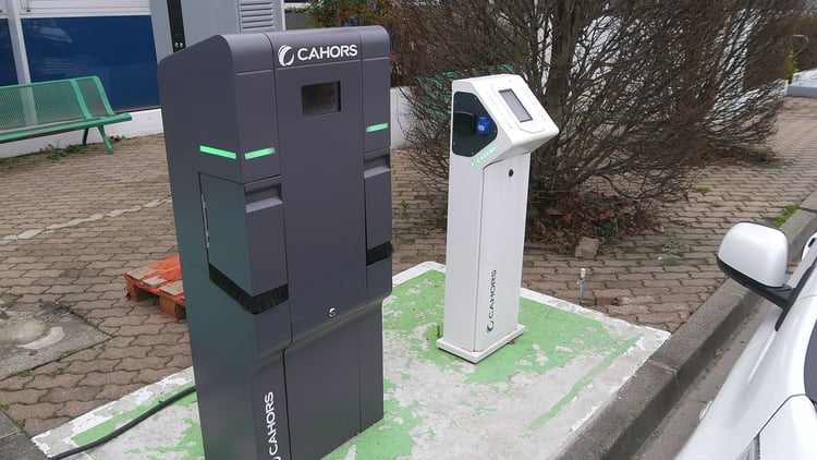 Les bornes Cahors City et Access fabriquées en France.