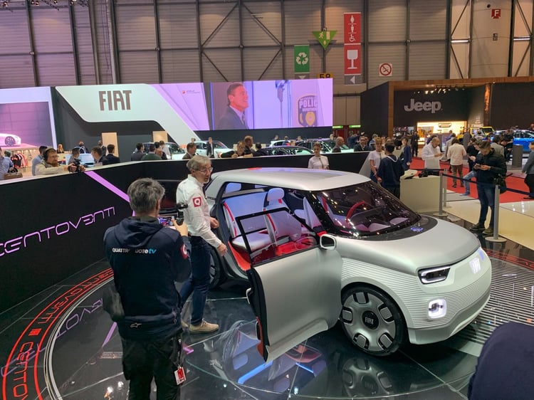 Le stand Fiat avec le concept Fiat Centoventi au Salon de Genève 2019