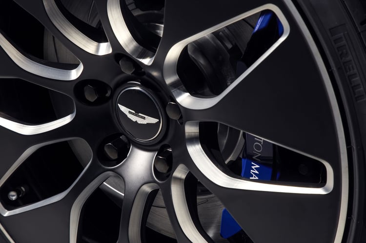 Les jantes de l'Aston Martin Rapide E