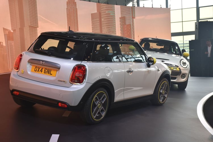 0-100 km/h en 7,3 secondes, vitesse maximale 150 km/h