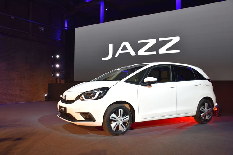 La Honda Jazz s'est dévoilée initialement au Japon, au Salon de Tokyo