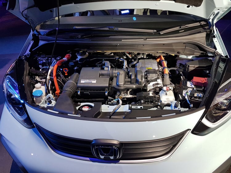 Un moteur hybride essence encore mystérieux...