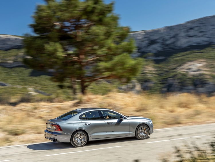 Nouvelle Volvo S60 T8 Twin Engine Polestar Engineered Gris Osmium Métallisé - Extérieur