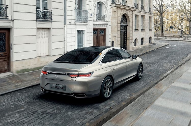 DS 9 E-Tense arrière