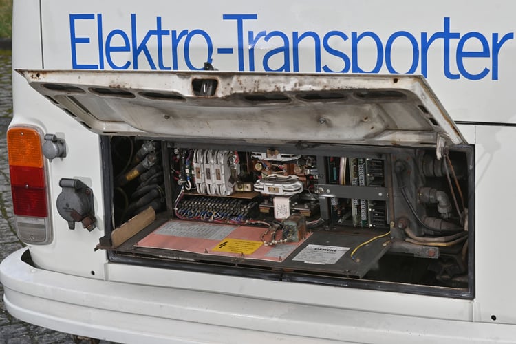 18.02.20 , Foto: Henning Scheffen

Elektro T2 VWN
 
HENNING SCHEFFEN PHOTOGRAPHY
MOBIL: 01773193050 .   WWW.SCHEFFEN.DE
info@SCHEFFEN.DE
Friedrich-Engels-Str. 31
30880 Laatzen 
Region Hannover / Niedersachsen / GERMANY