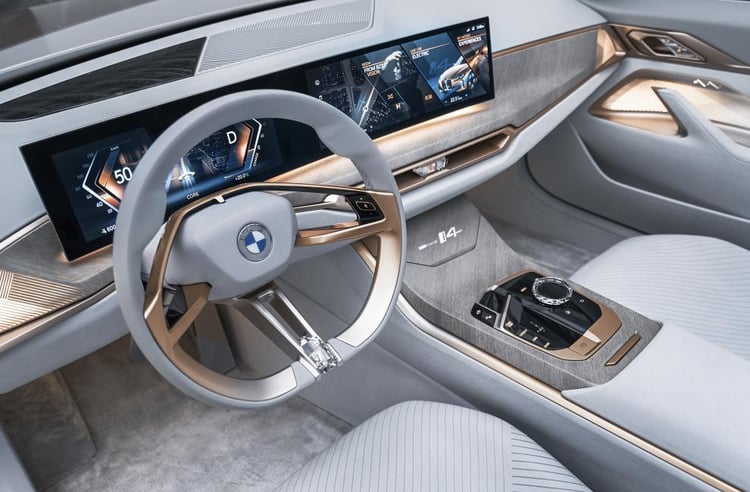 L'intérieur du prototype BMW i4 2019