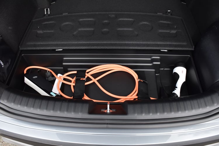 Espace câbles Intérieur Prise Kia XCeed hybride rechargeable