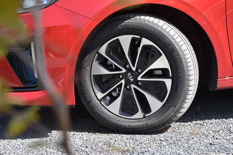 Jantes Kia Ceed SW hybride rechargeable