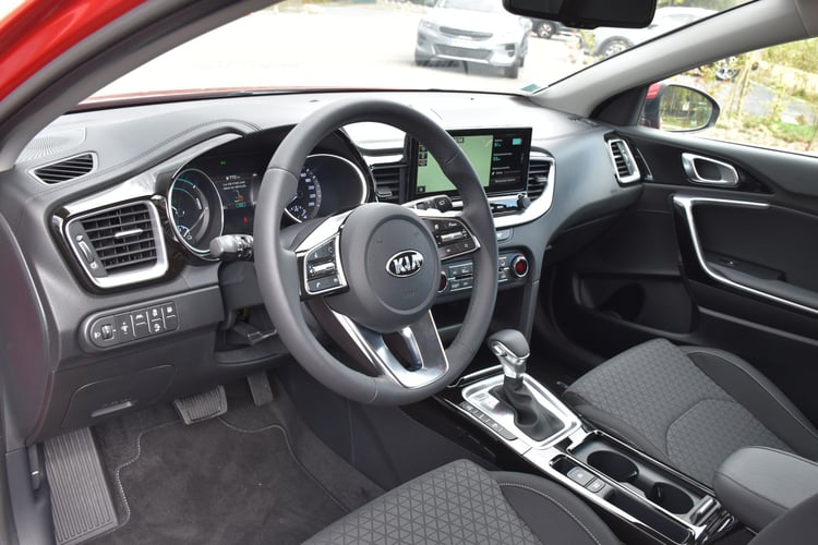 Intérieur Kia Ceed SW hybride rechargeable Active