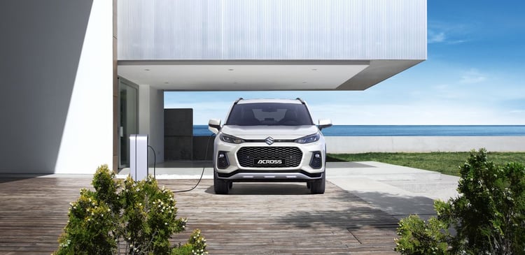 L'Across existe avec le chargeur 3.3 kW et 6.6 kW