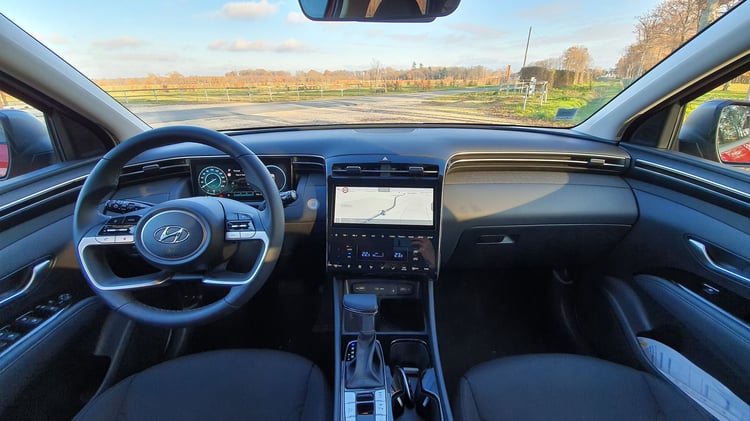 Ici, le niveau Creative à ambiance noire