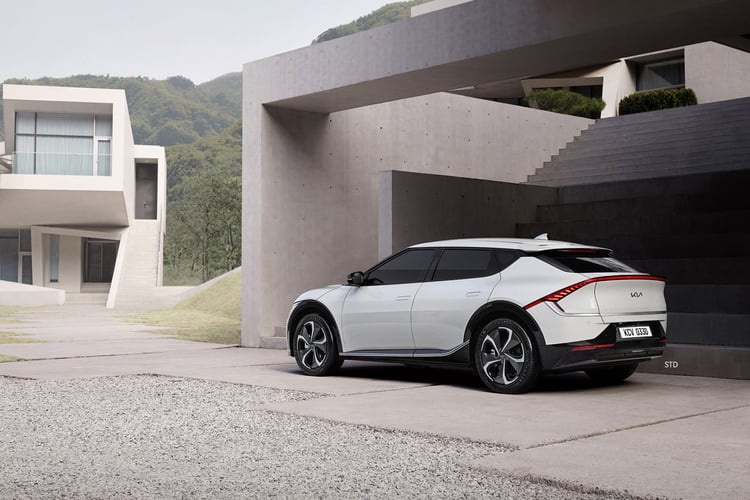 La version d'entrée de gamme de l'EV6 embarque un moteur de 125kW (170ch)