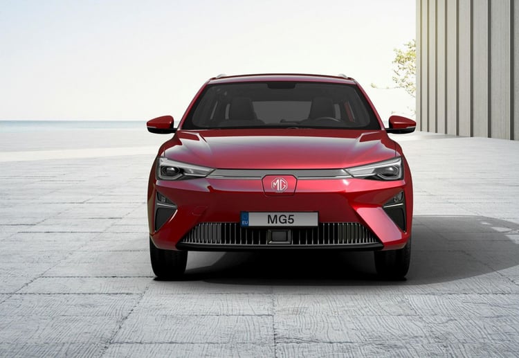 Vue avant de la MG5 électrique