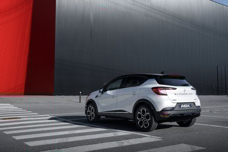 Dans sa version hybride simple, l'ASX est disponible à partir de 31490 euros