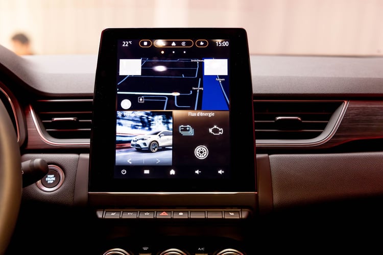 Selon les version, l'ASX reçoit un un écran de 7 pouces au format paysage ou de 9,3 pouces au format portrait