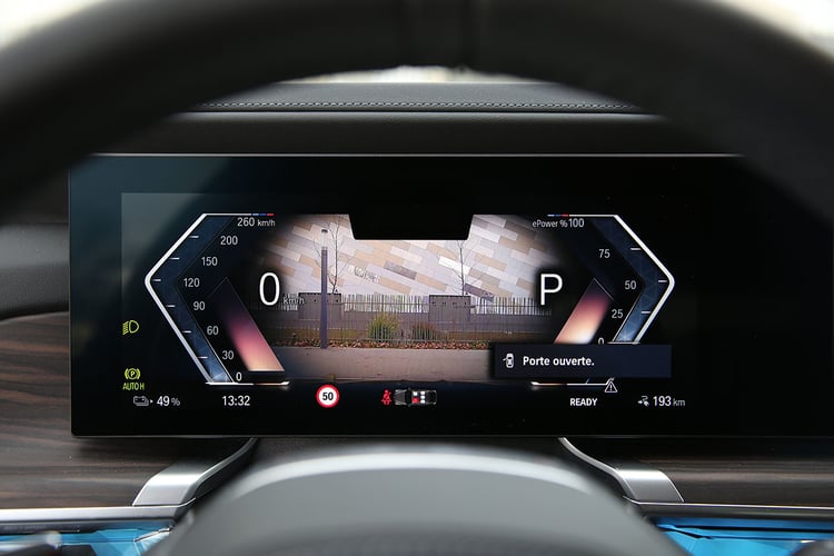 BMW i7 intérieur