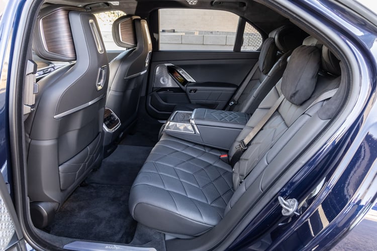 La limousine reçoit de série 29 haut parleurs