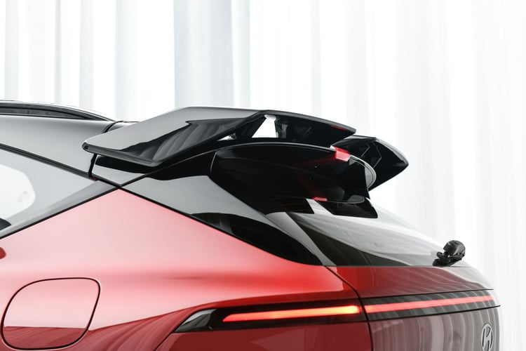 Le béquet de toit façon i20n sur le Kona N Line