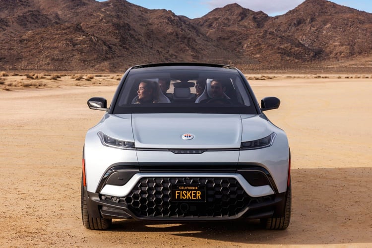 Les phares et feux à LED sont de série sur toutes les versions du Fister Ocean