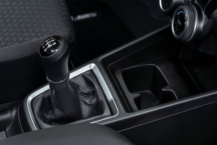 La Swift hybride est disponible en boîte manuelle à 5 rapports ou automatique (CVT)