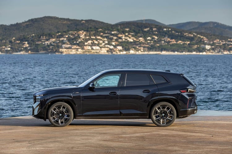 L'autonomie en full électrique du XM est de 83 km