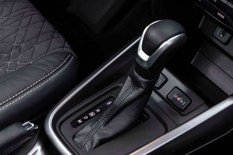 En 2 ou 4 roues motrices, le Vitara hybride embarque une boîte de vitesses automatique (AGS6)