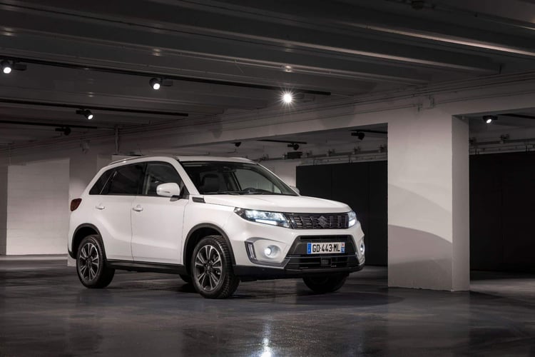 Animé par un moteur 1.5 l essence, le Vitara hybride existe en 4x2 ou 4x4