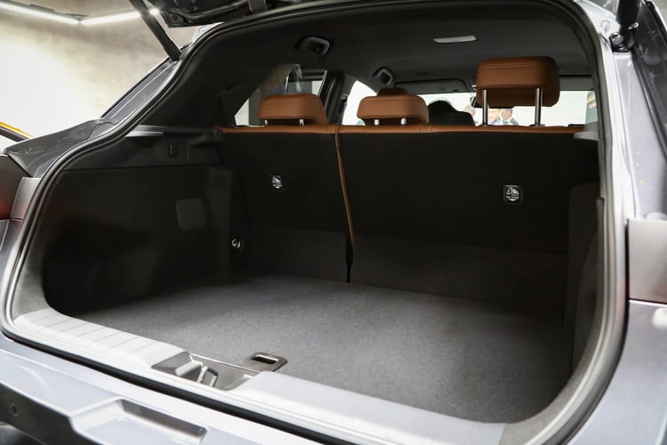 Coffre du SUV compact