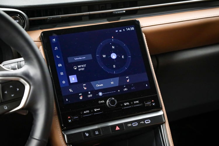 Écran multimédia du crossover