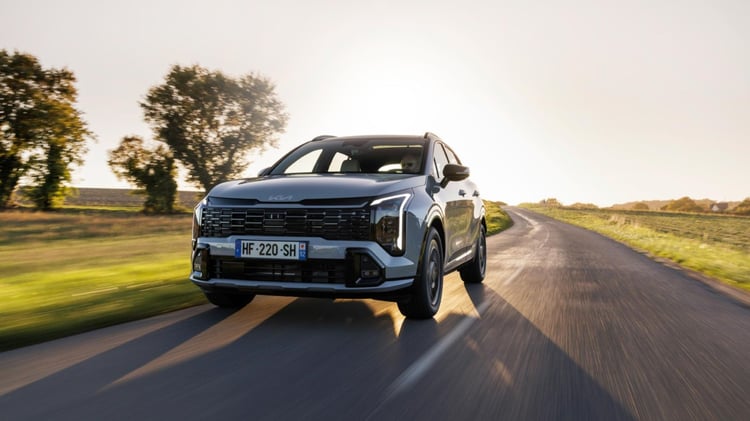 Kia Sportage hybride en roulage, performances 0 à 100 km/h