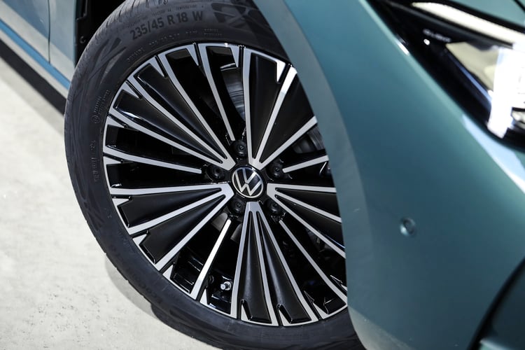 Roues de la Volkswagen Passat eHybrid