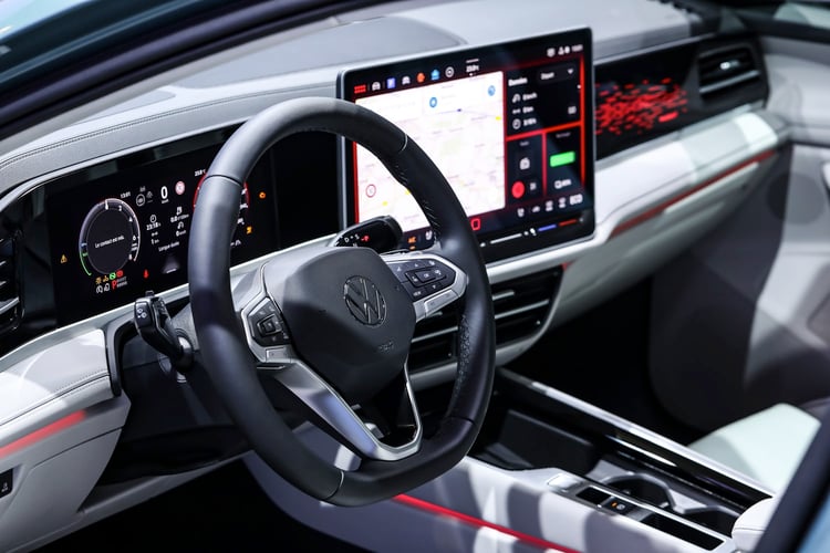 Intérieur du break hybride rechargeable