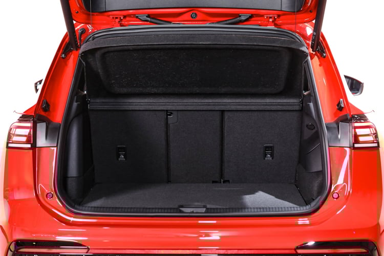 Coffre du SUV hybride rechargeable