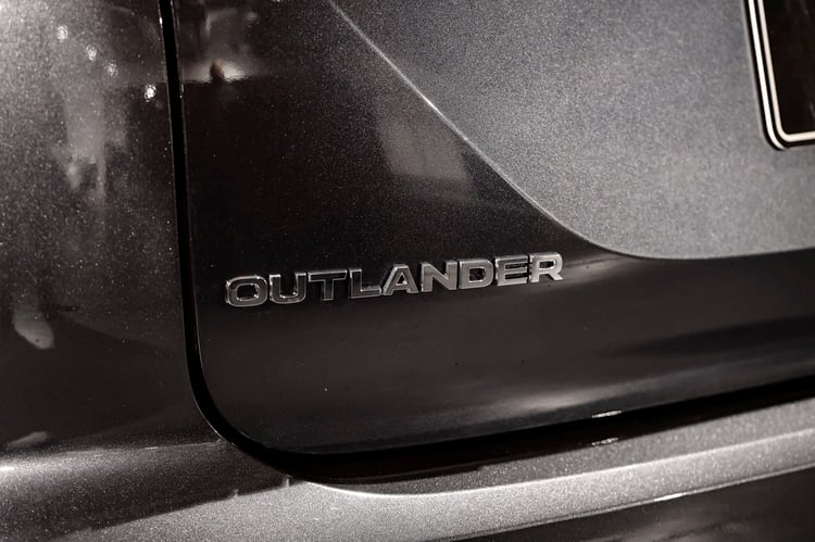 Design du Mitsubishi Outlander PHEV