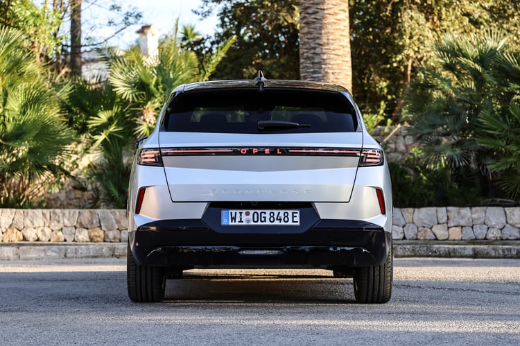 Design de l'Opel Grandland PHEV