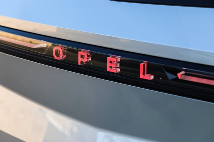 Design du SUV hybride rechargeable