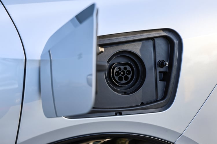 Consommation et autonomie du Grandland Hybrid 195