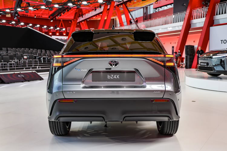 Toyota bZ4X 2025