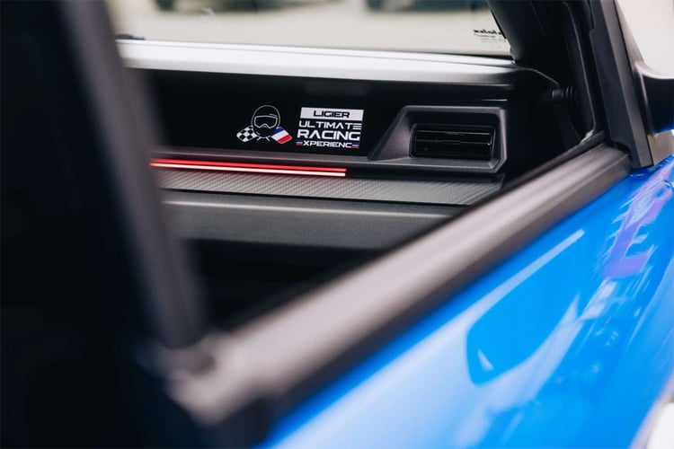 Intérieur des Ligier JS50 du Nürburgring